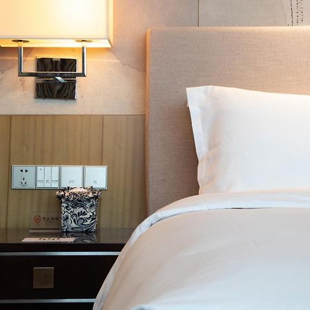 Yun Hotel Wuhan Buitenkant foto