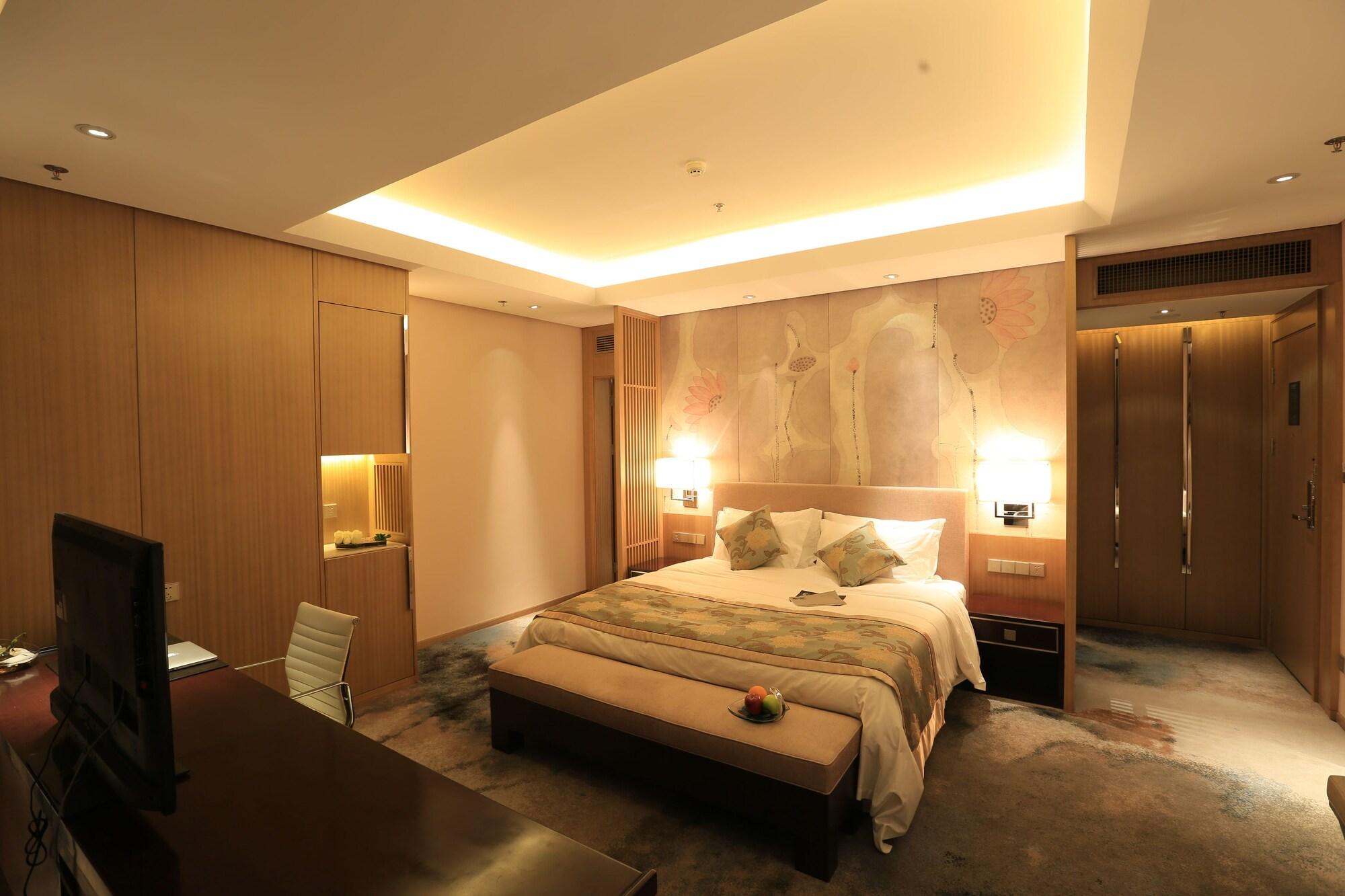 Yun Hotel Wuhan Buitenkant foto