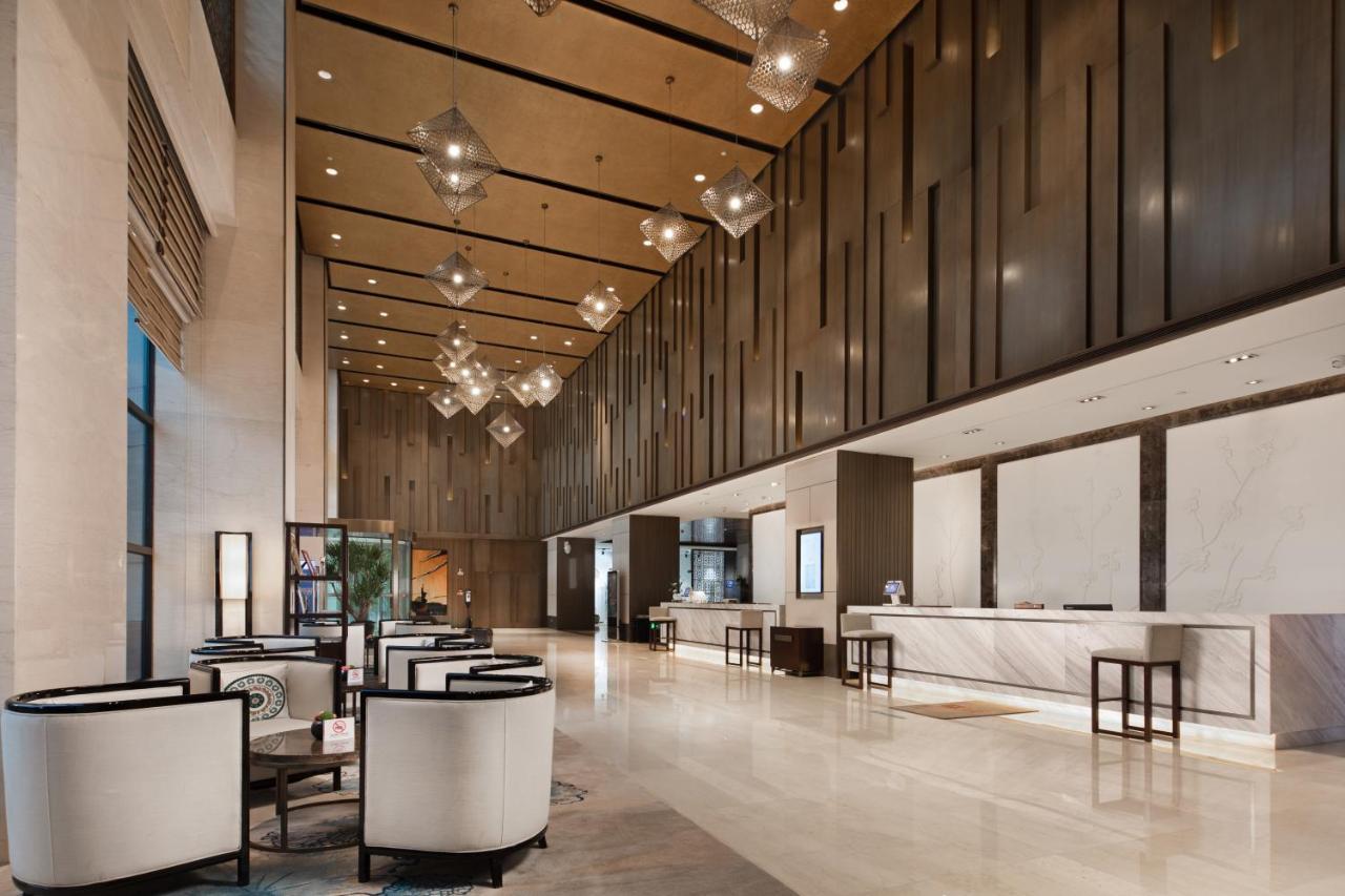 Yun Hotel Wuhan Buitenkant foto