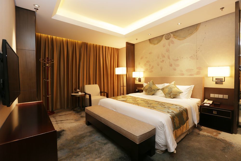 Yun Hotel Wuhan Buitenkant foto